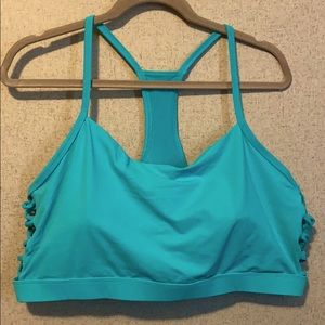 Fabletics active sports bra